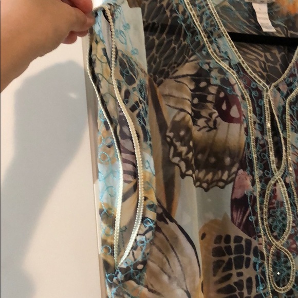 Sheer blouse - Picture 5 of 11